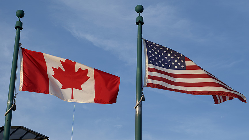 Canadian and U.S. flags depicting efficient border shipping